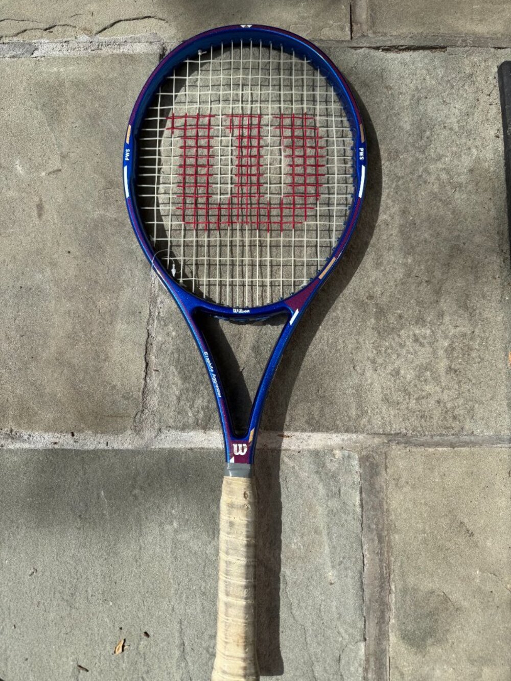 AMAZING LIMITED EDITION WILSON GRAPHITE AGGRESSOR HIGH BEAM RACQUET SIZE 4.5